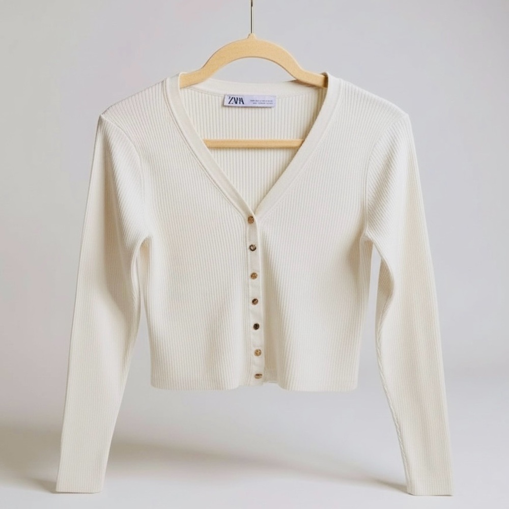 NWOT Zara Cropped Cardigan Woman's sz S Cream Textured Snap Buttons